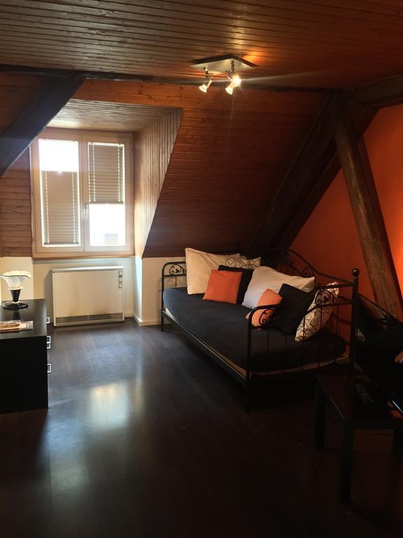 Hotel-Restaurant Le Lion D'Or Porrentruy Δωμάτιο φωτογραφία