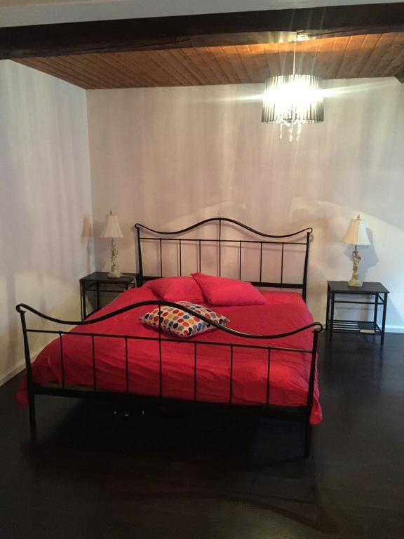 Hotel-Restaurant Le Lion D'Or Porrentruy Δωμάτιο φωτογραφία