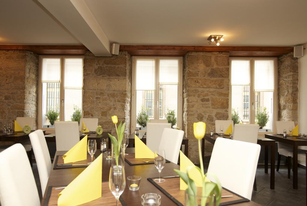 Hotel-Restaurant Le Lion D'Or Porrentruy Εξωτερικό φωτογραφία