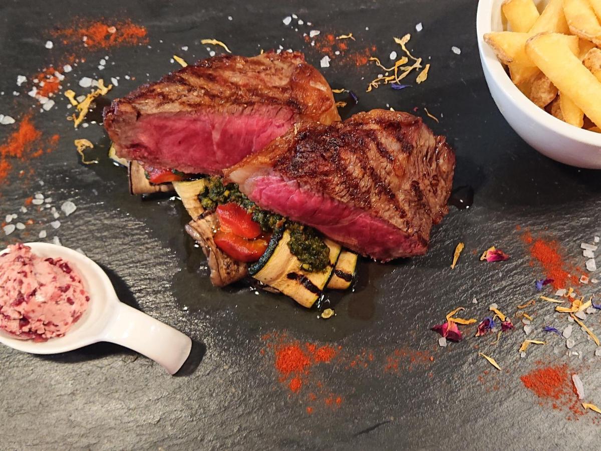 Hotel-Restaurant Le Lion D'Or Porrentruy Εξωτερικό φωτογραφία