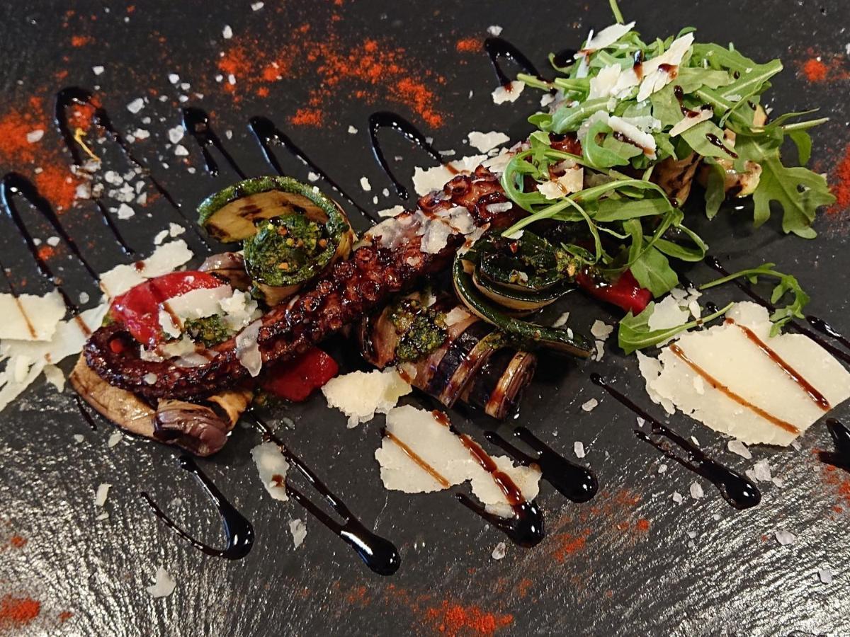 Hotel-Restaurant Le Lion D'Or Porrentruy Εξωτερικό φωτογραφία